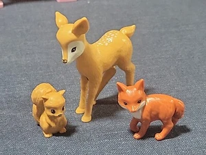 Lotto di 3 Barbie Animali Cervo Scoiattolo Volpe Rossa Creature Bosco - Foto 1 di 6