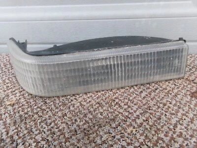 Luz intermitente de estacionamiento para pasajeros Jeep Grand Cherokee ZJ 93-98  Foto 1 de 4