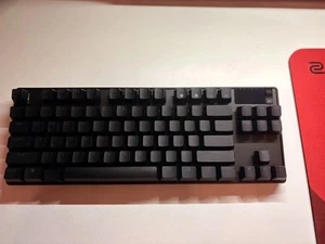SteelSeries Apex Pro TKL Wireless Gaming Keyboard 2023 Black - Picture 1 of 3