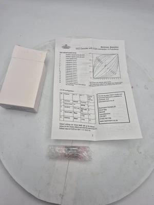 Bachmann 36-557 21 Pin 1 Amp 4 Function DCC Decoder - Image 1 of 4
