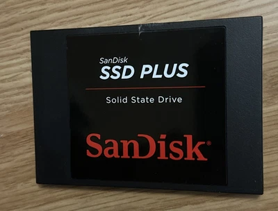 SanDisk SSD Plus 1TB – SATA III 2.5" Internal SSD (SDSSDA-1T00-G26) - Image 1 of 4