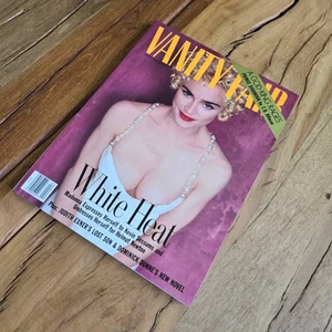 Madonna - Vintage VANITY FAIR Magazine - New Condition - April 1990 - Picture 1 of 6