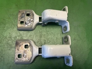 VAUXHALL MOVANO B Front Door Hinges MASTER Mk3 804000006R 93167750 White 10- - Picture 1 of 2