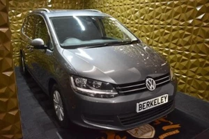 2020 Volkswagen Sharan 2.0 TDI SE Nav Euro 6 MPV 5dr Diesel Automatic PCO badge - Picture 1 of 17