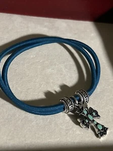 Lucky Brand Blue Stretchy Cross Bracelet - Picture 1 of 4