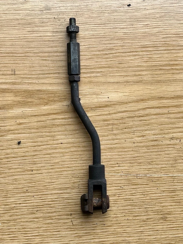 Pedal de palanca de cambios triple Triumph Trophy 900 velocidades 1991 1992 1993 1994 1995  Foto 1 de 1