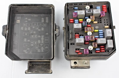 22862308 Chevrolet Impala 2012-2016 caja de fusibles relé unidad módulo con tapa Foto 1 de 4