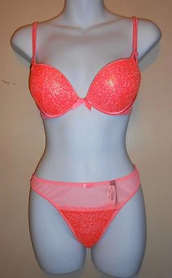 Victoria's Secret Gorgeous Bling Sequin Plunge Push-Up Bra 32C + Thong Panty M - Image 1 of 3
