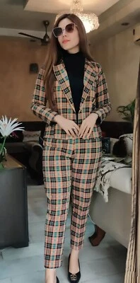 Conjunto de traje de dos piezas a cuadros para mujer, patrón a cuadros, cuello alto negro Foto 1 de 4