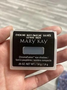 2017 MARY KAY CHROMAFUSION EYE SHADOW EVENING NAVY #107640 .05 OZ. 1.4 GR. NEW - Picture 1 of 3