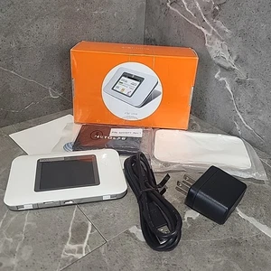 AT&T Unite Hot Spot Charger Netgear Mobile 65396 Open Box - Picture 1 of 10