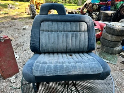 Banco 88-94 OBS CHEVY SILVERADO GMC SIERRA 60/40 AZUL SEÇÃO 60 - Imagem 1 de 4