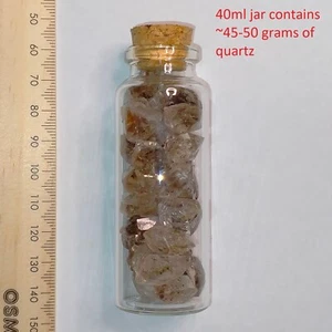 Fluorescent Petroleum Quartz glowing loose crystals in 40ml glass jar with cork - Picture 1 of 8