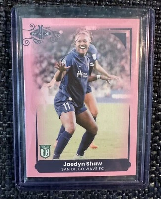 2022  JAEDYN SHAW PARKSIDE PARAMOUNT  PINK 99/225 RC NM/MT GOTHAM CITY - Image 1 of 2