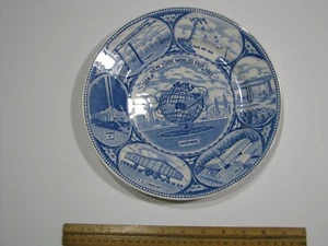 1964 - 1965 New York World's Fair Plate Unisphere & Buildings - Picture 1 of 2