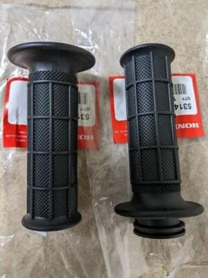 NOS OEM Throttle Tube + Grips Honda CRF110 CRF 110 2013 2014 2015 2016 2017 2018 - Image 1 of 2