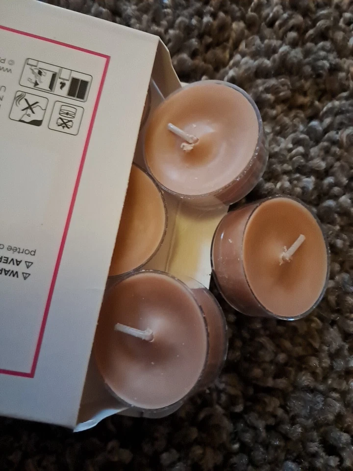 Partylite Duftteelichter Banana Walnut  - Bild 1 von 1