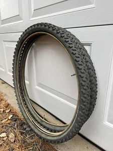 Specialized Hardrock’r Gumma Gray (VERY BEAT) Tires 26x1.95 Pair Vintage Mtb - Picture 1 of 15