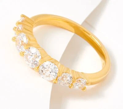 Anillo Diamonique de plata de ley revestido de oro de 7 piedras con circonitas cúbicas. Talla 5 Foto 1 de 4