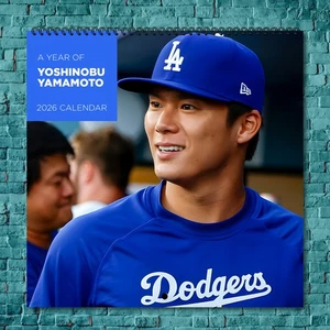Yoshinobu Yamamoto 2026 Calendario da Parete, 12 Mesi Celebrità Fan Collezione Regalo - Foto 1 di 4