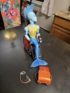 Monster High Finnegan Wake 2014 wheelchair - Picture 1 of 5