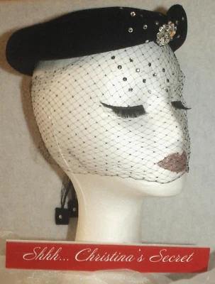WALTER K MARKS VGT 1940s Hat FRANCE Beret Bumper Black Velvet Net Rhinestones - Image 1 of 4
