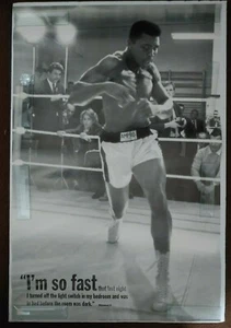 Muhammad Ali "I'm So Fast" Poster Printed in England Approx. 23 x 35.25 - Imagen 1 de 5