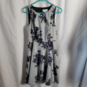 Elle Größe 6 Blumenmuster ärmelloses Kleid Fit Flare elegant Büro Stretch Party gebraucht, in einwandfreiem Zustand - Bild 1 von 13