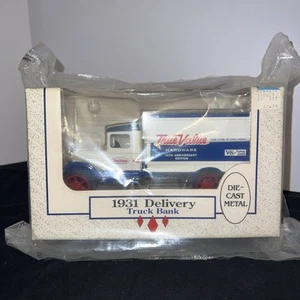 Vintage 1991 ERTL 1931 True Value Delivery Truck Die Cast Bank - Picture 1 of 6