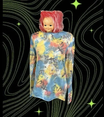 CAMISETA DE COLECCIÓN Y2K SISLEY GRAFFITI TOP RAVE MOD DISCO PSICODÉLICO CYBER GOTH NUEVA CON ETIQUETAS Foto 1 de 4