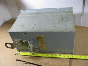 ITE BD Switch Plug BOS14323 Bus Fusible 240V 100A - Picture 1 of 22