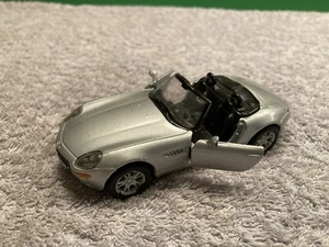 Maisto BMW Z8 Car - Silver - Scale 1:38 - Picture 1 of 12
