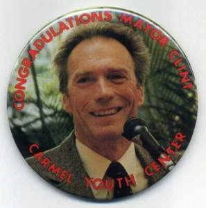 Clint Eastwood raro pulsante errore Congratulazioni dal Carmel Youth Center - Foto 1 di 1