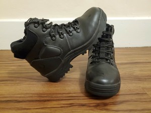 steel toe chuck taylors