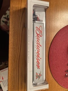 Spec Cast Budweiser Peterbilt 385 Van Trailer 1/64 - Picture 1 of 3