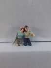 Arttista #1338 - Lovers / Couple Driving - O Scale Figures - Model Trains - NEW