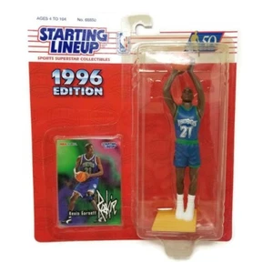 1996 Kenner alineación inicial de baloncesto NBA aros tarjeta de novato Kevin Garnett corte - Imagen 1 de 8