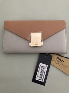 NWT Paul Costelloe Pink /Off White/ Gold The Envelope Layer Lock Leather Purse - Picture 1 of 9