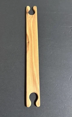 Palo de lanzadera plano de madera para tejer 12"" de largo liso 1-3/8" de ancho Foto 1 de 4