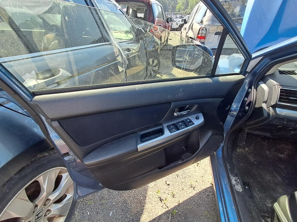 Used Front Left Door Interior Trim Panel fits: 2015 Subaru Impreza  Grade A Foto 1 de 4