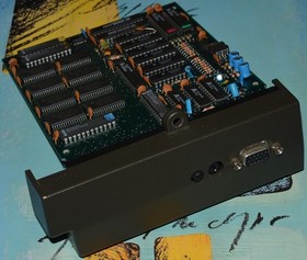 CABLETRONIC expansion for Commodore Amiga CD32, VGA-output, 4 MB FastRAM, tested