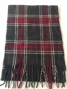 NEU MIT ETIKETT DOCKERS SCHAL - HERREN - RET $ 30 - ONE SIZE - GRAU/ROT KARIERT (5BX22 07) - Bild 1 von 4
