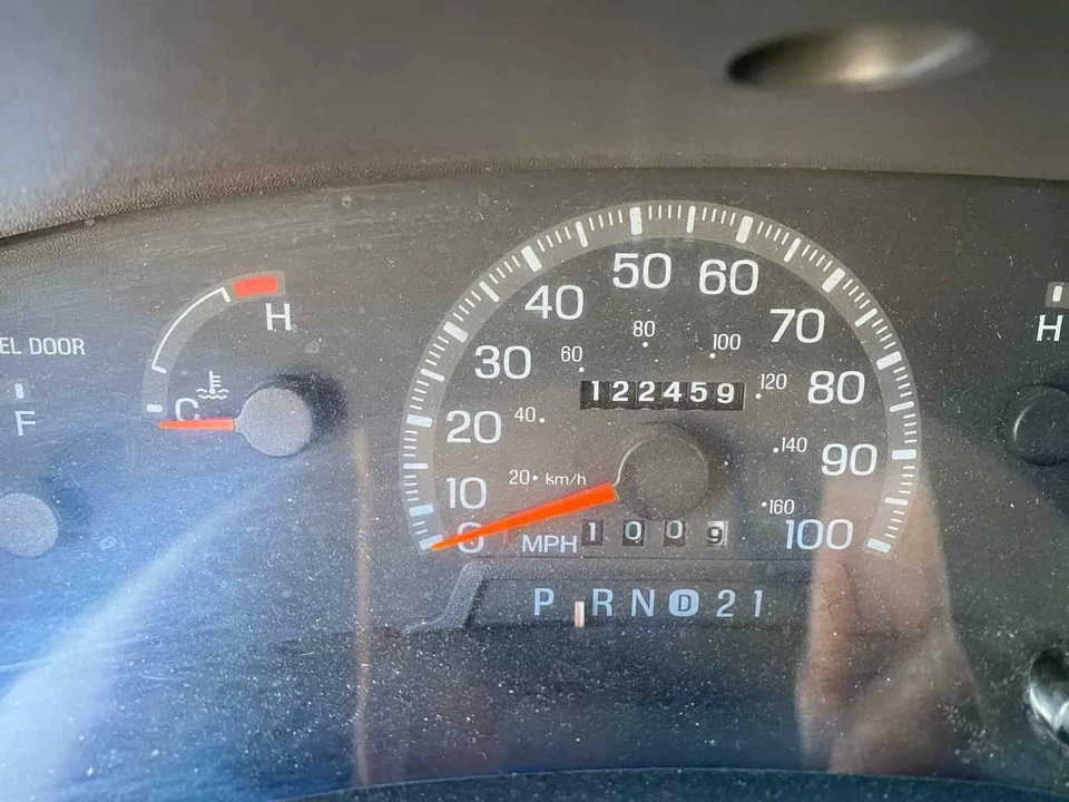 Velocímetro Ford Transit 350 17 OEM diésel 39 k millas HK4T-10849-HA Foto 1 de 1