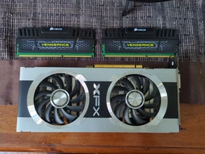 (Combo) CorsairVengeance 8GB(2x4GB) DDR3 1866MHz 1600MHz With XFX AMDR9 270x 2gb - Picture 1 of 4