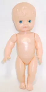 Vintage Hongkong dünner Kunststoff 9 Zoll BABYPUPPE Flasche mit Gelenken Mund trinken nass festes Auge - Bild 1 von 11