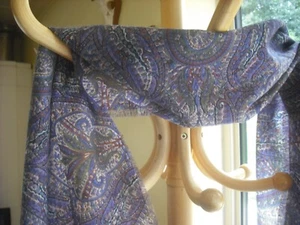 Long Scarf in Paisley Liberty Varuna Wool & FREE GIFT OF LIBERTY LAVENDER PILLOW - Picture 1 of 6