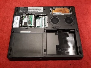 Toshiba Satellite #A35-S159 LapTop Computer. Not Tested. Missing Parts. Parts or - Bild 1 von 5