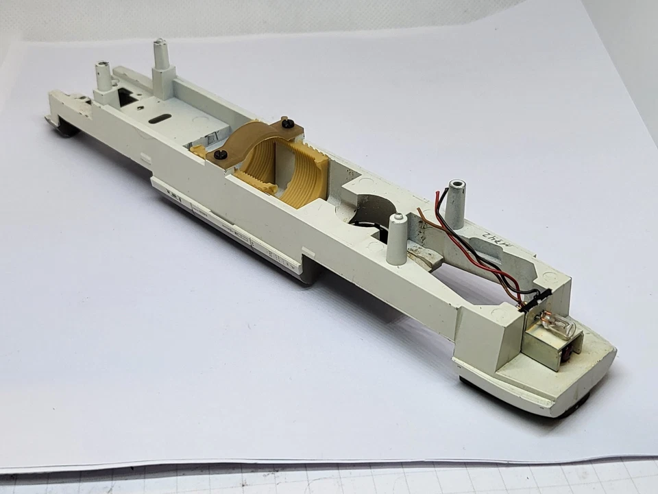 Märklin H0 3371 Träger mit Lampen und Motorhalterung Ersatzteil - Bild 1 von 1