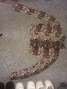 crop top size 6 used - Picture 1 of 2