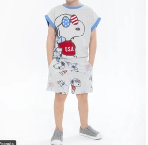 Juego de Camisetas y Pantalones Cortos Peanuts Snoopy Niño Pequeño Americana Gris Nuevo con Etiquetas Talla 2T - Imagen 1 de 11